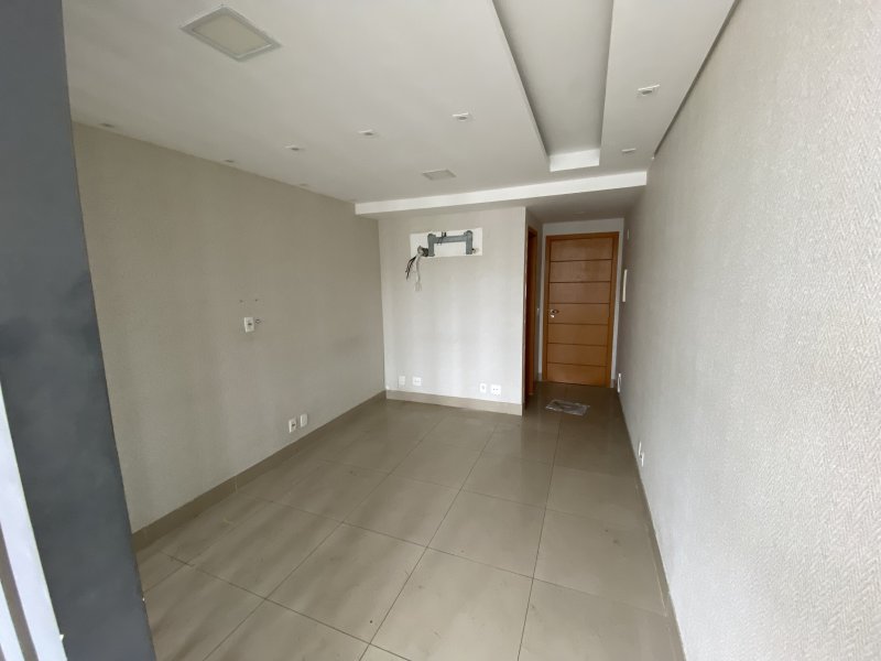 Sala Comercial - Venda - Recreio dos Bandeirantes - Rio de Janeiro - RJ