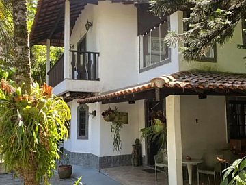 Bela Casa Duplex 4 quartos 300m2 Vivendas do Itanhang�